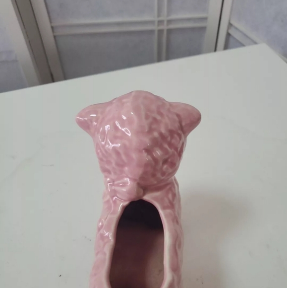 Vintage McCoy Pink Ceramic Ferdinand the Bull Planter - Picture 7 of 8